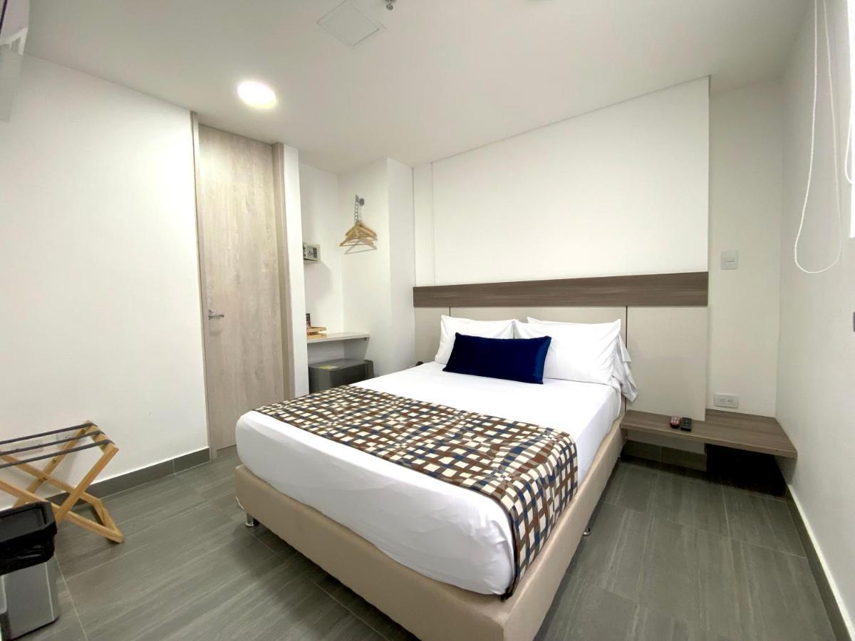 Seven Inn Hotel Medellín Buitenkant foto