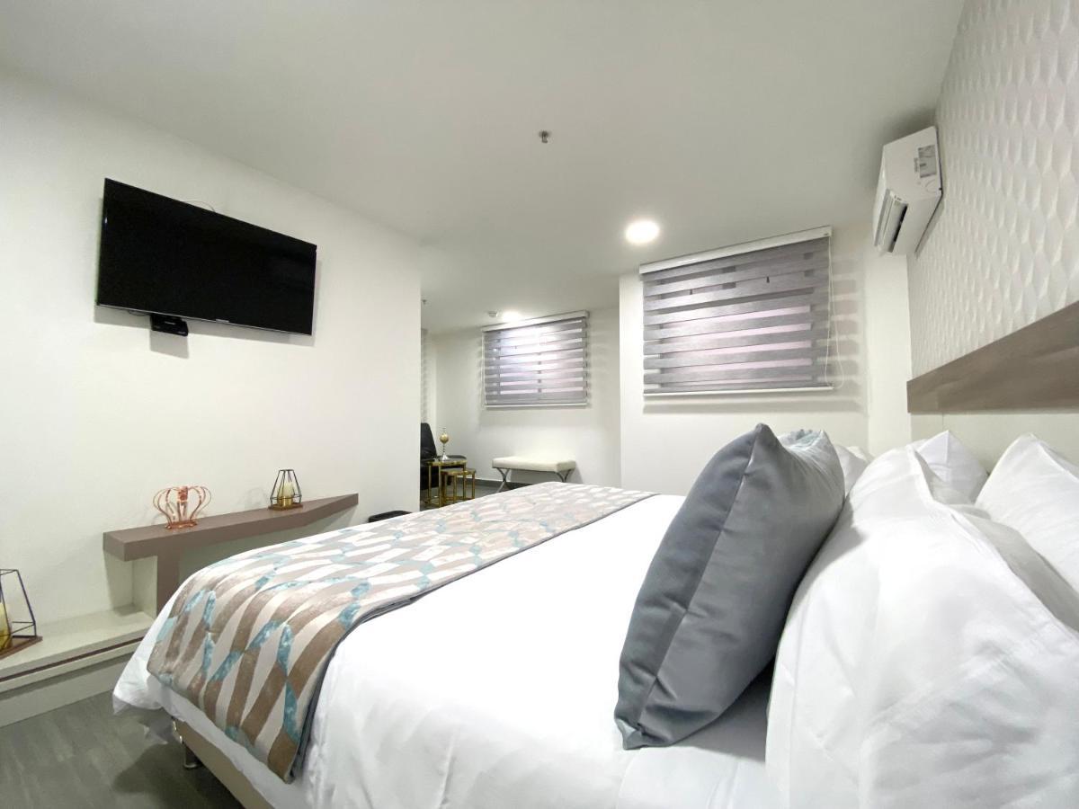 Seven Inn Hotel Medellín Buitenkant foto