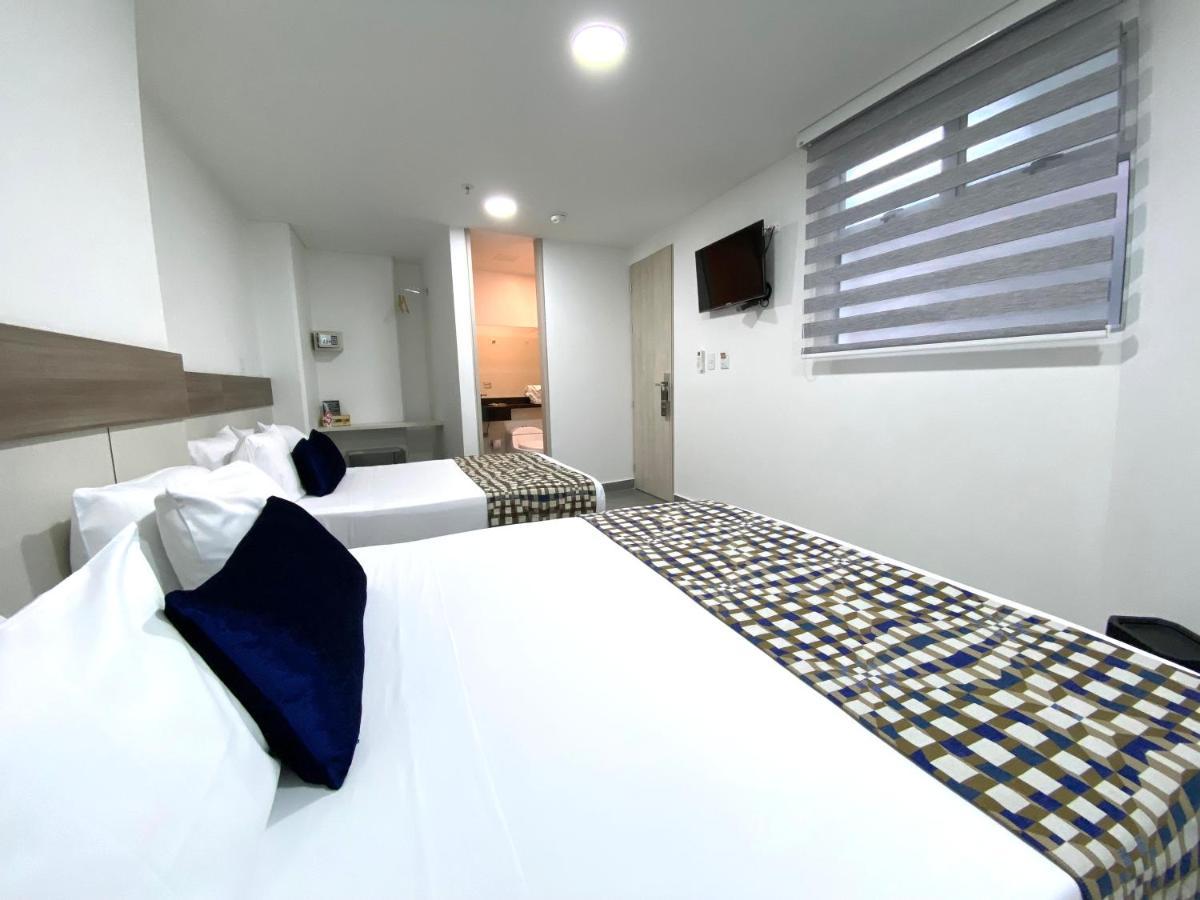 Seven Inn Hotel Medellín Buitenkant foto